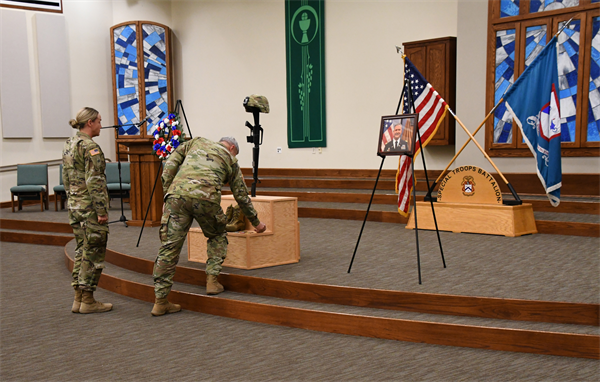 Fort Leavenworth leaders pay respects to Chief Warrant Officer 4 William Dickinson