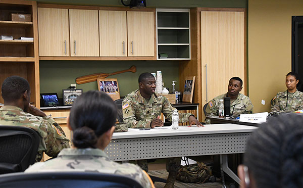 MCCoE Sergeant Major meets with KMQC students